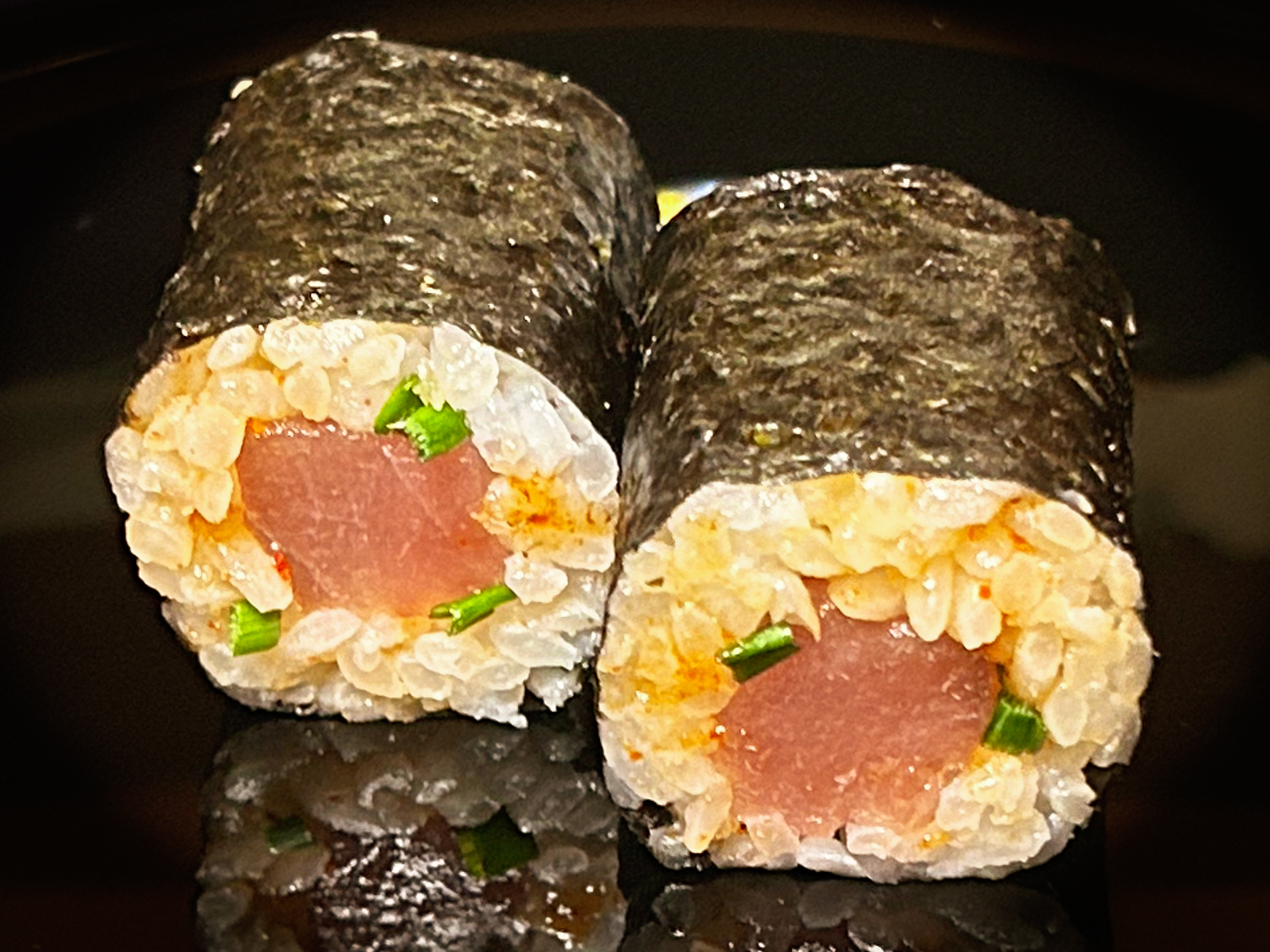 48. Marguro Chili Maki (6stk)
