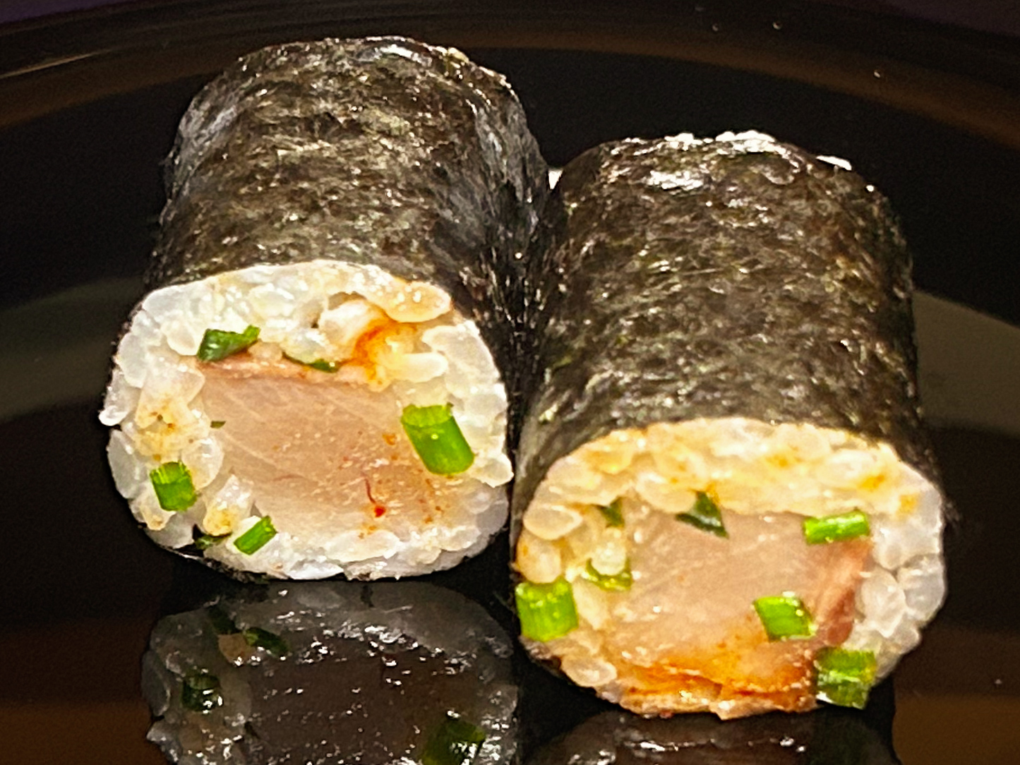 49. Hamachi Chili Maki (6stk)